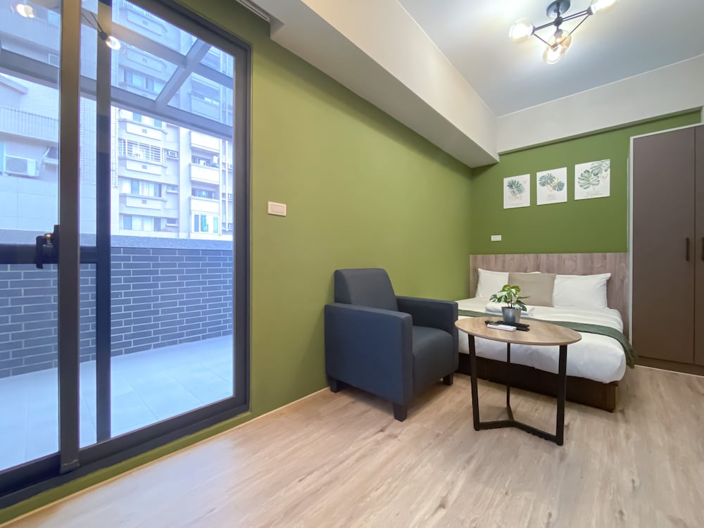 Deluxe Double Room - Photo 7