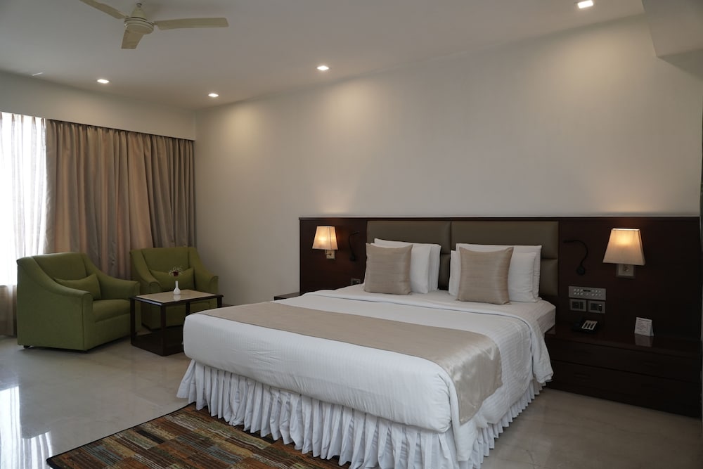 Club Double Room - Photo 1