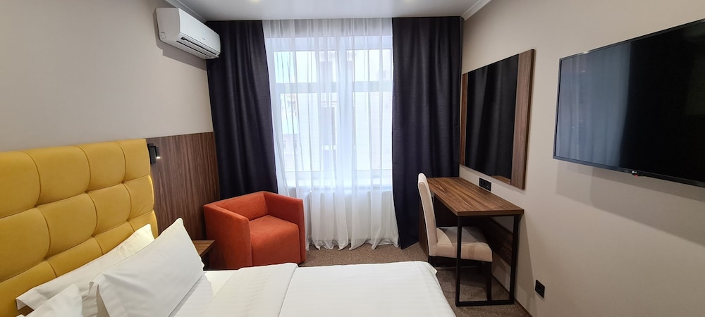 Traditional Room, 1 Queen Bed photo 1