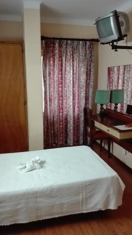 Double or Twin Room photo 2