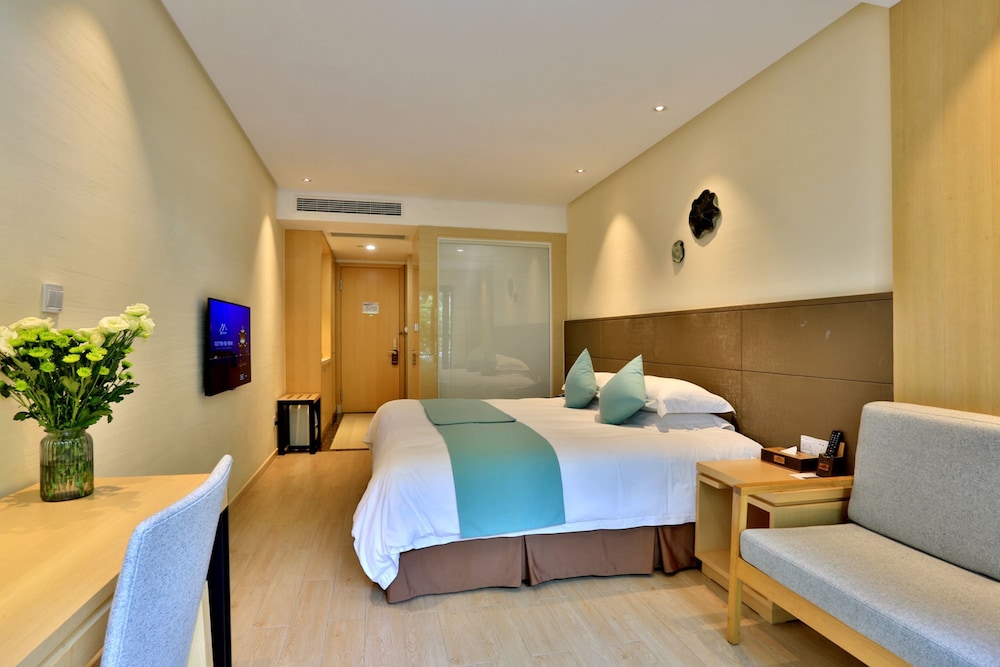 Superior Twin Room With Balcony photo 1