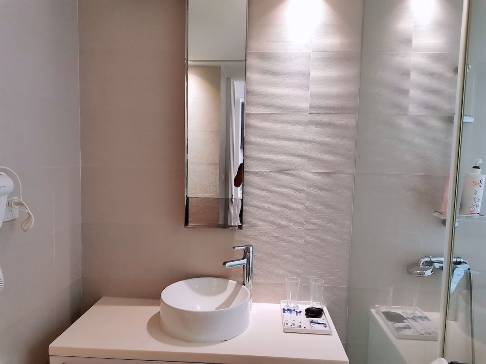 Superior Twin Room, Sea View photo 3