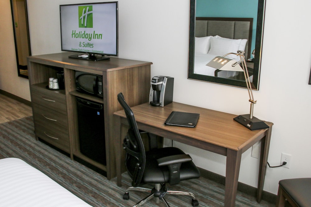 Room, 1 King Bed, Accessible, Non Smoking (Comm, Tran Shwr) photo 3