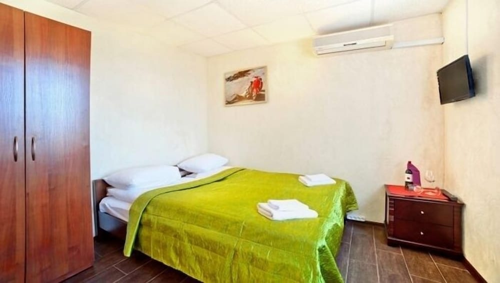 Economy Double Room, Shared Bathroom