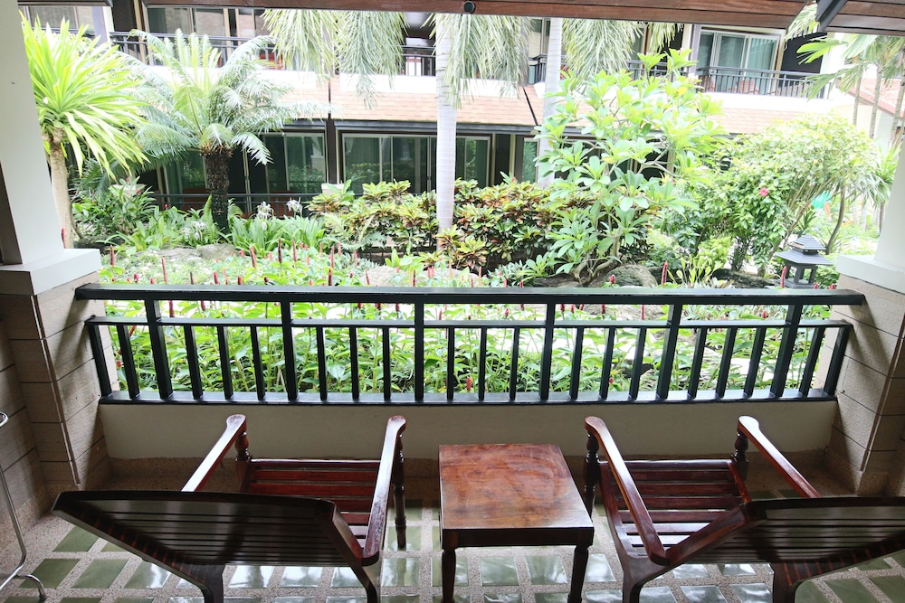 Banyan Wing Double photo 3