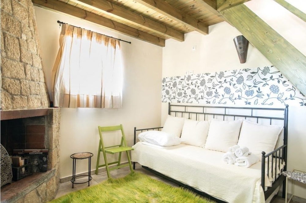Duplex, 1 Bedroom, Balcony, Garden View