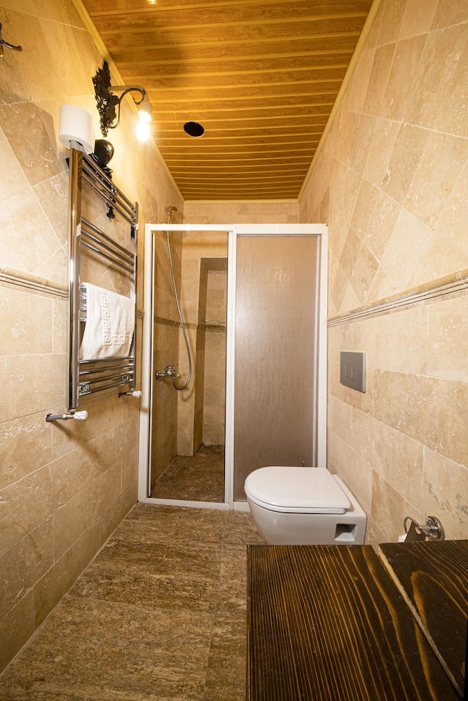 Standard Double Room (Stone) - Photo 9