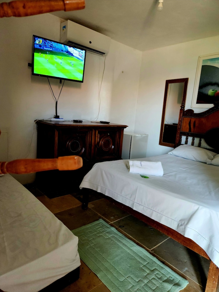 Basic Triple Room, 1 Bedroom, Ensuite, Ground Floor photo 3