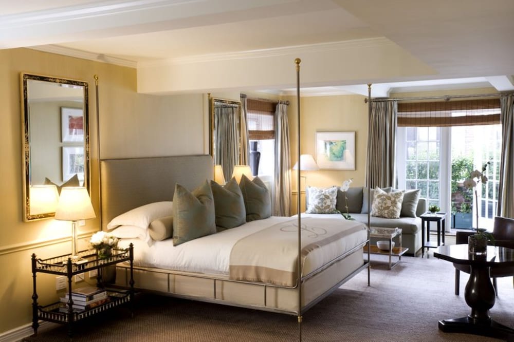 Deluxe Junior Suite (Non Smoking) (Accessible) photo 2