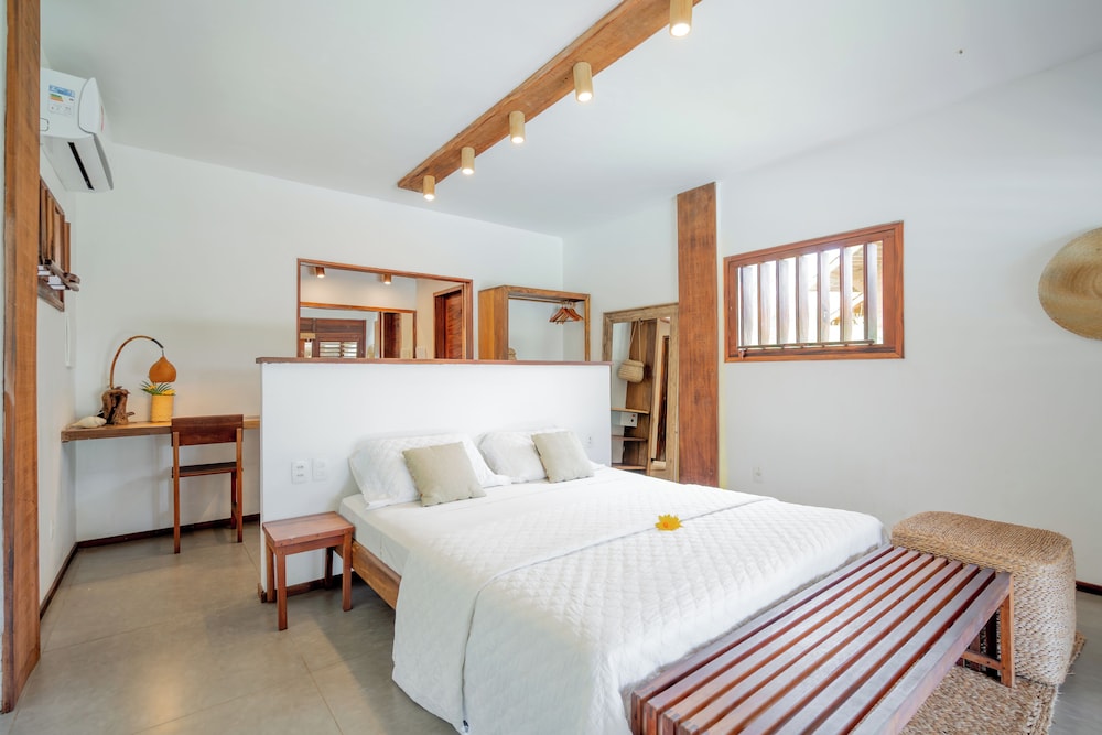 Classic Double Room, Partial Sea View