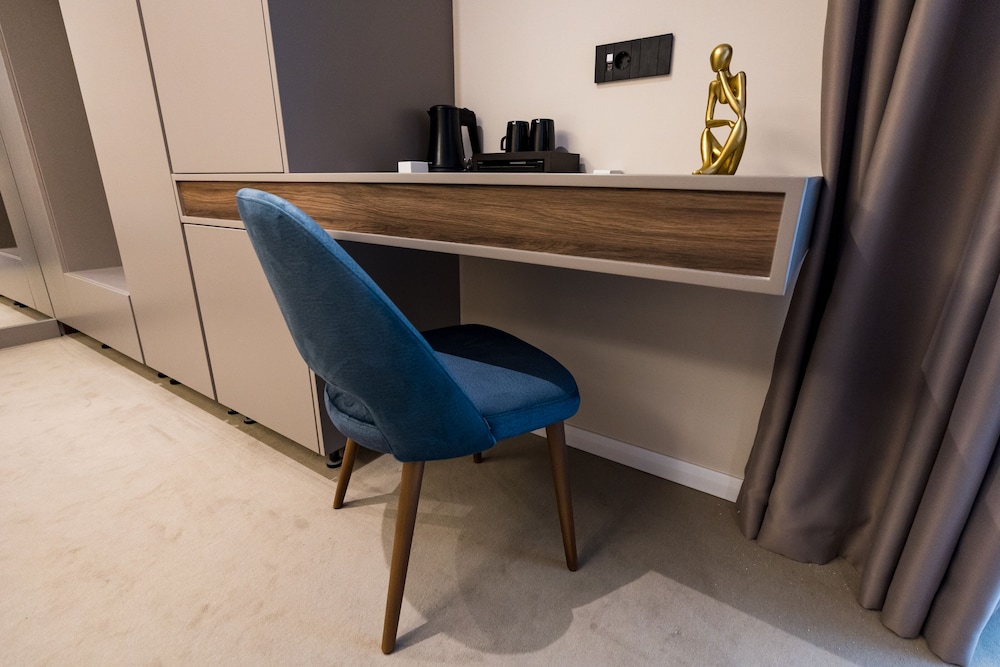 Standard Twin Room - Photo 5