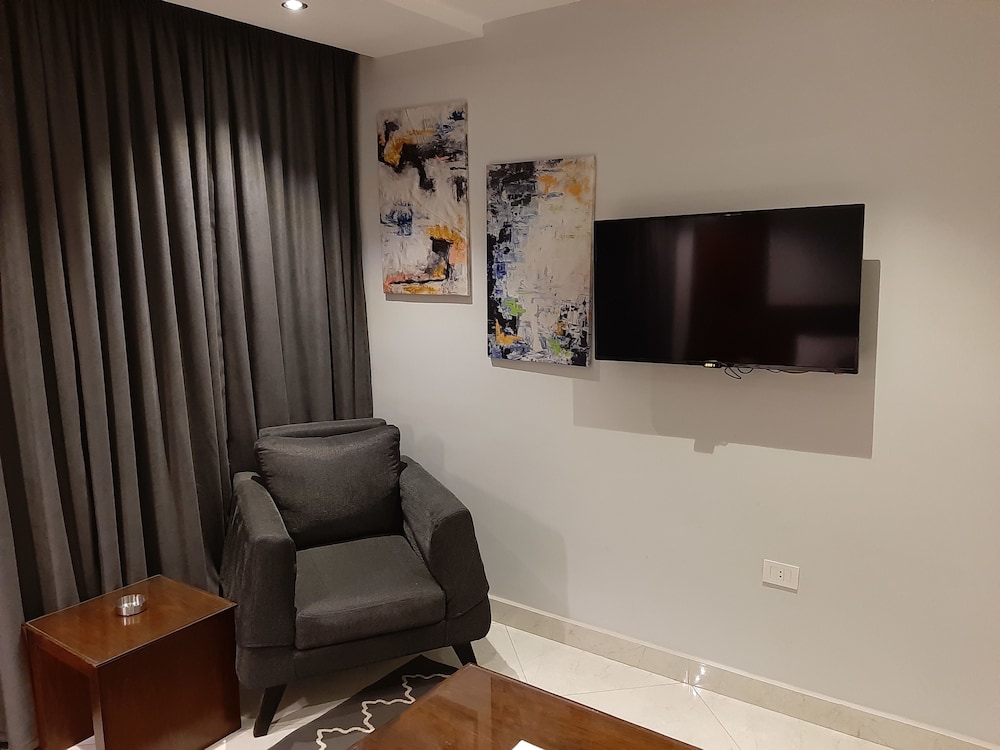 Junior Studio, 1 Queen Bed, Kitchenette photo 1