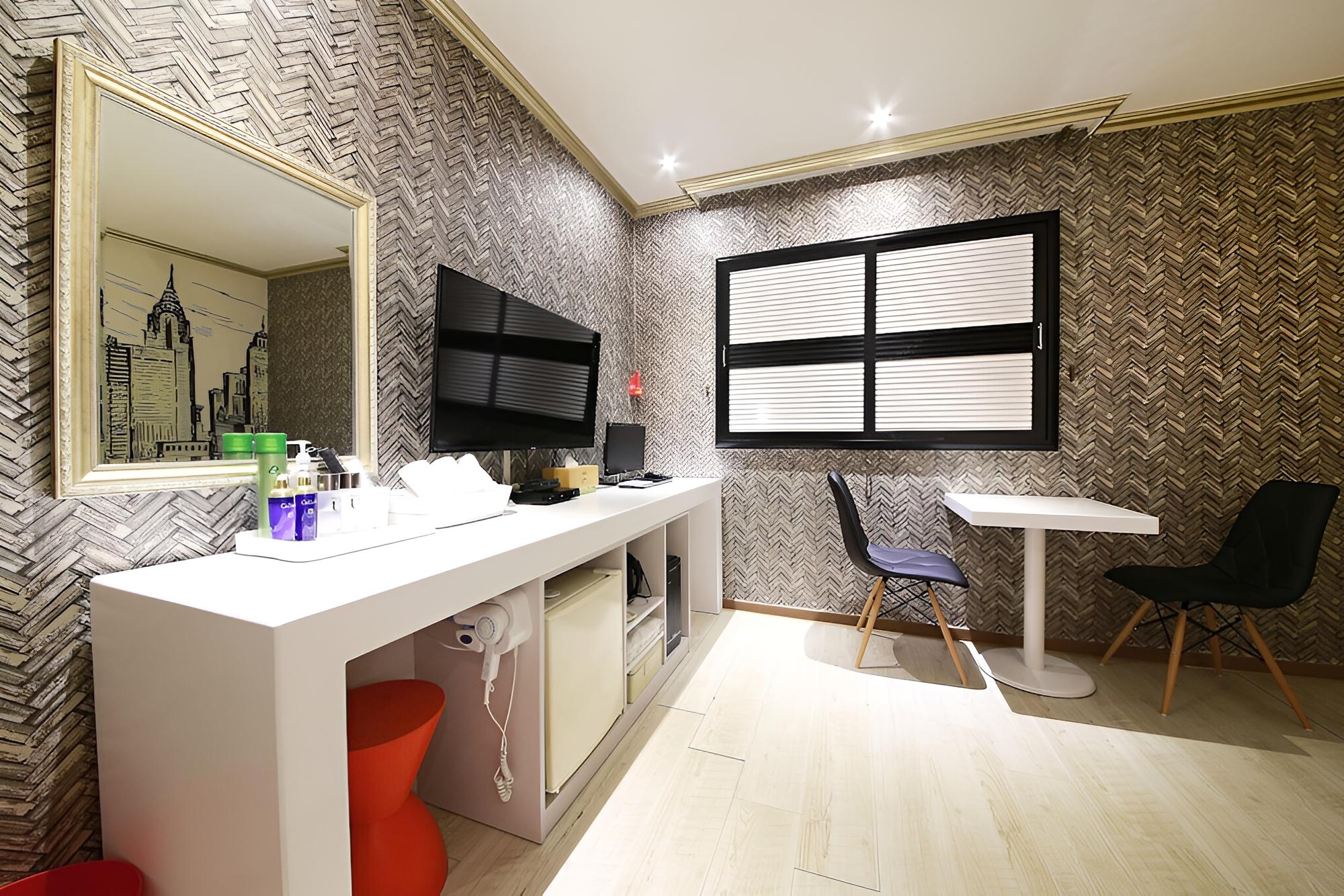 Room (Standard Room) photo 3