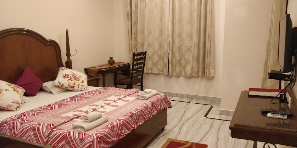 Super Deluxe Room - Photo 2