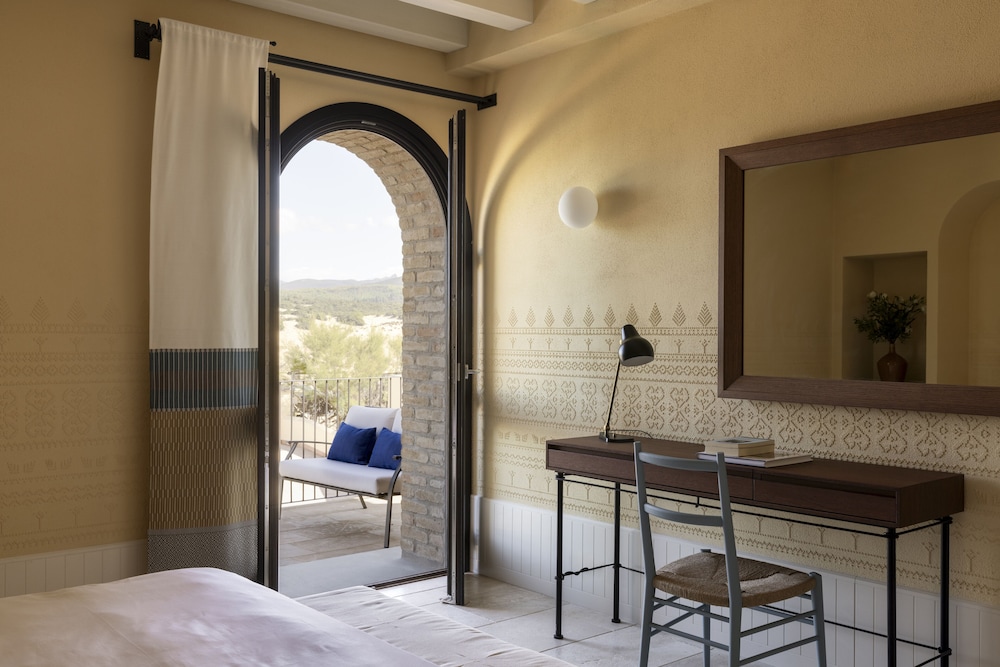 Prestige Room with Balcony photo 2