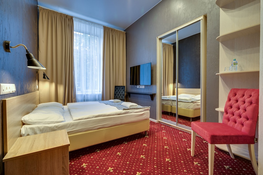 Standard Double or Twin Room