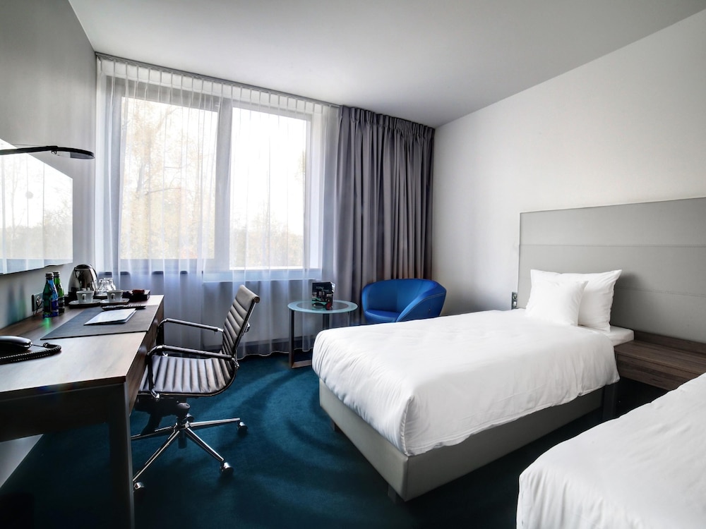 Deluxe Double or Twin Room photo 2