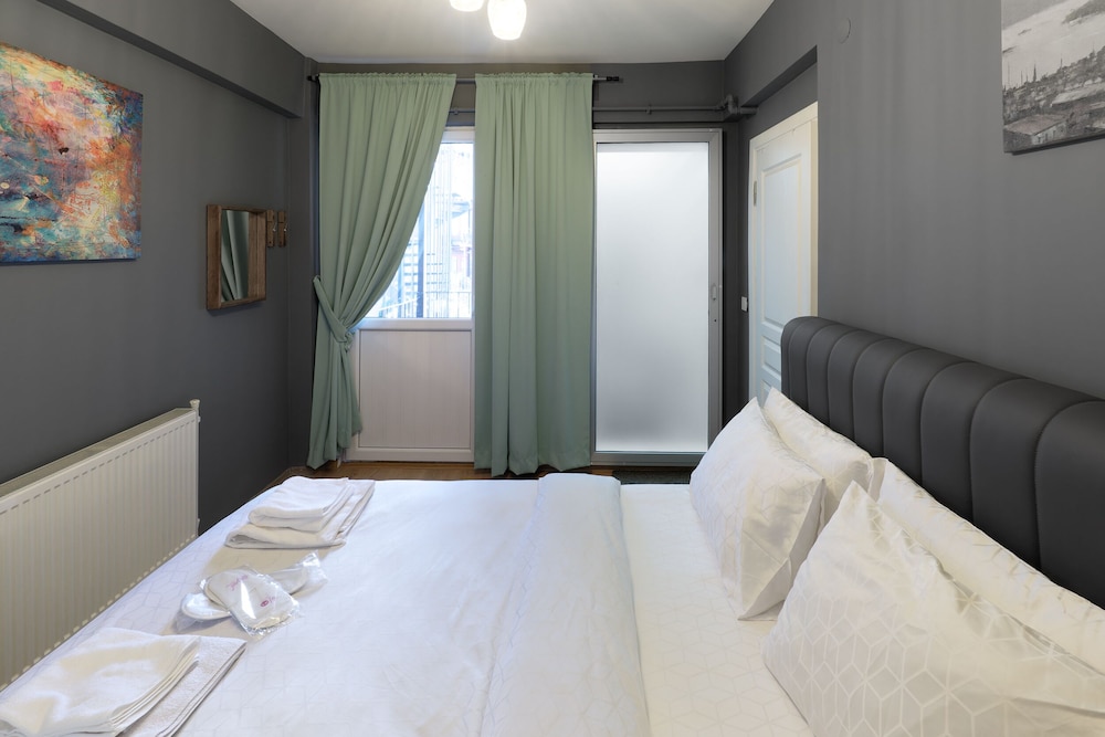 Comfort Apartment photo 2