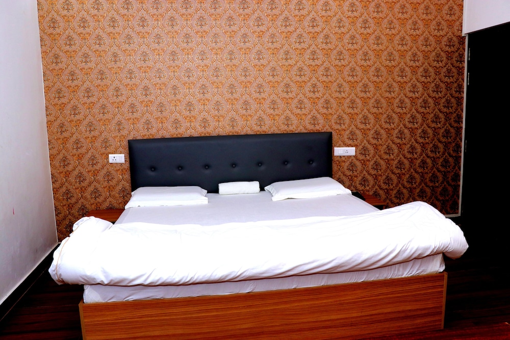 Super Standard Room - Photo 9
