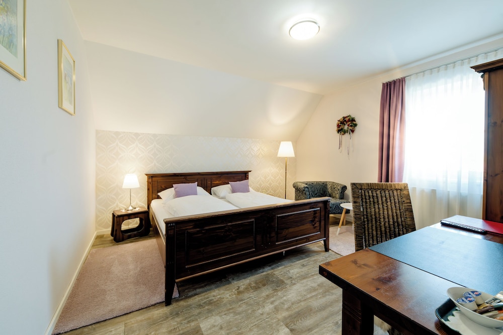 Standard Double Room, 1 Double Bed, Non Smoking, Garden View