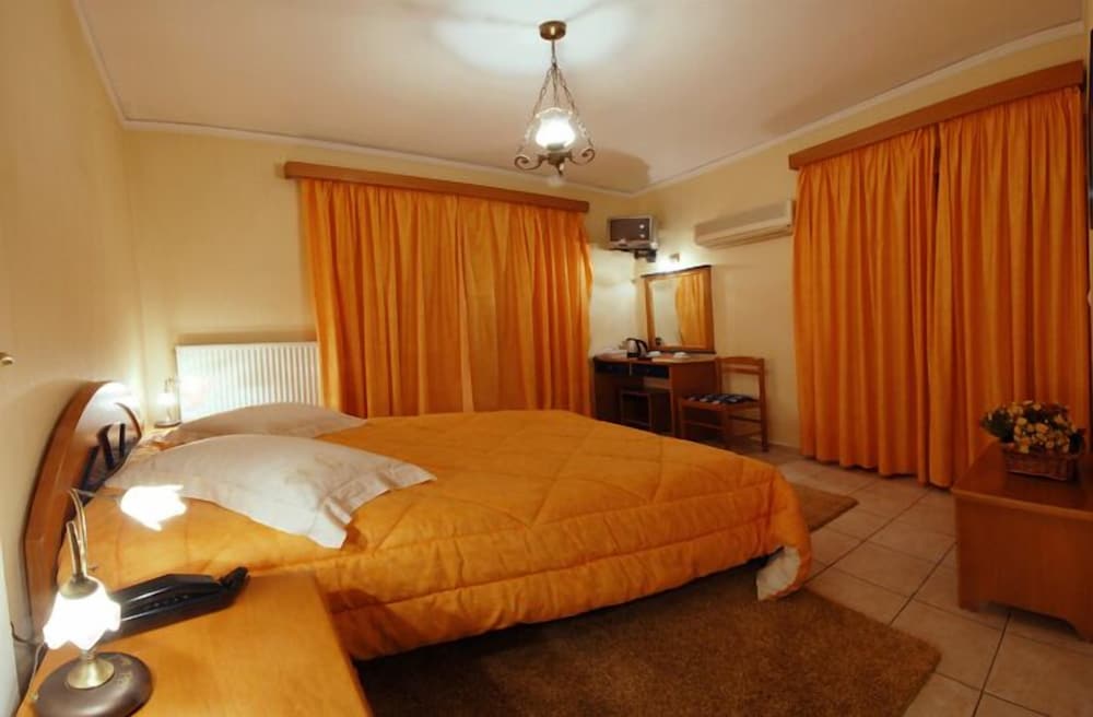 Basic Double Room Single Use - Photo 1
