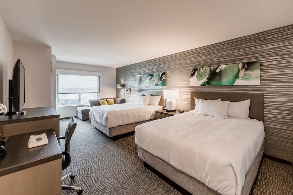 Room, 2 Queen Beds (Den) - Photo 1