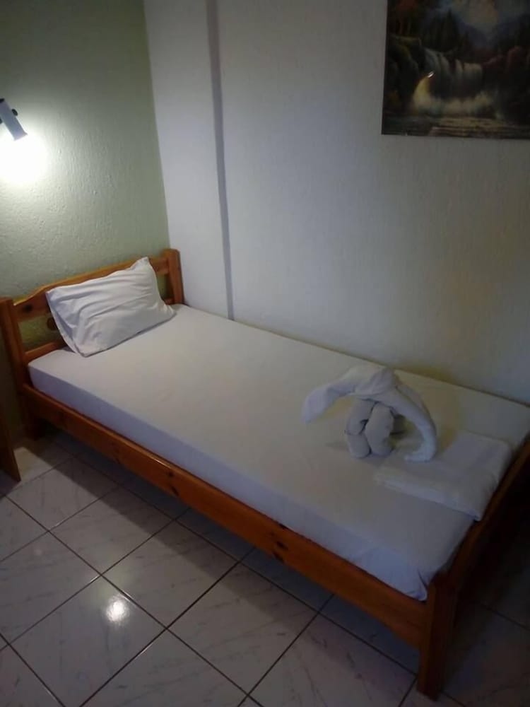 Basic Twin Room, Mountain View (A 6) photo 1