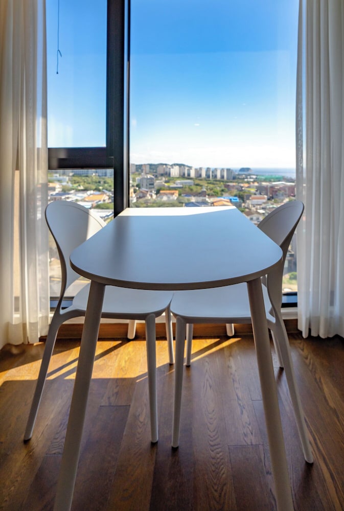 Premium Ocean Double, Ocean View, Non Smoking - Photo 1