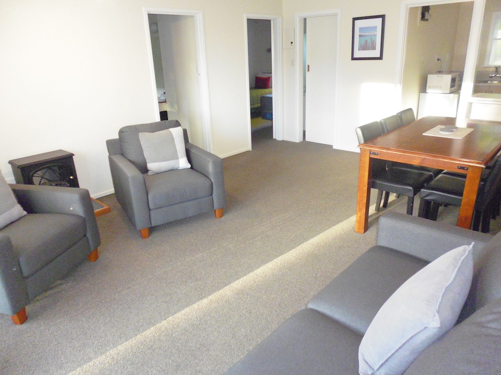 Two Bedroom Apartment, Downstairs photo 1