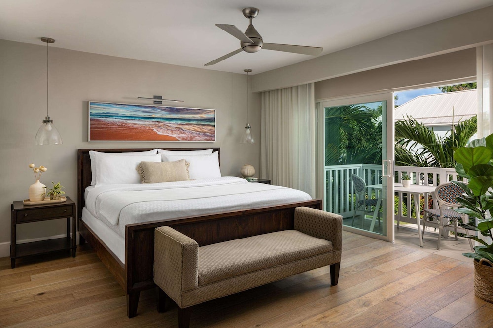 Island Village Honeymoon Luxury Villa Room (LVR)