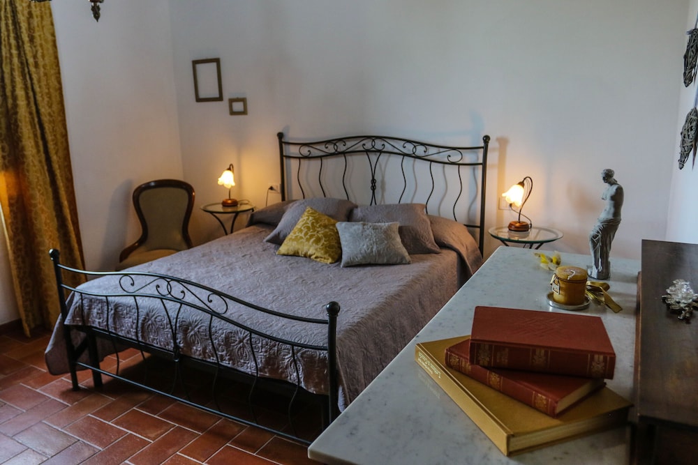 Romantic Apartment photo 1