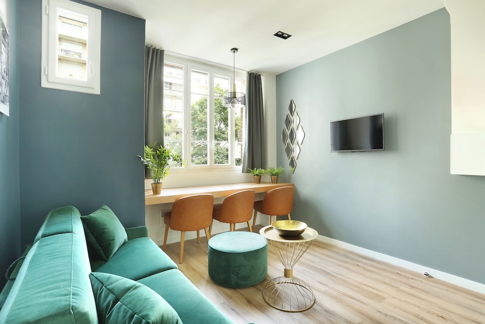 1 Bedroom Apartment with Sofa Bed photo 1