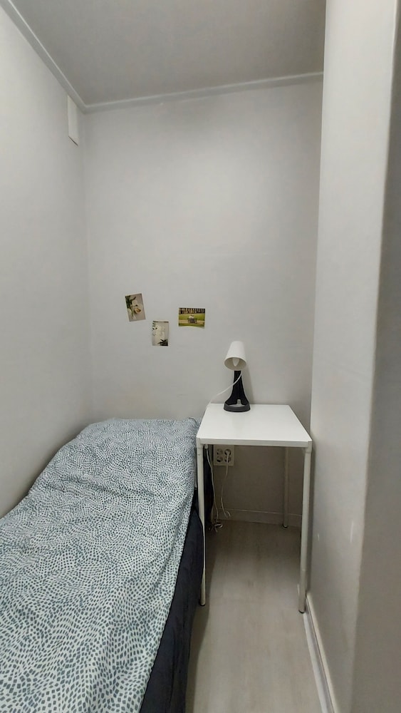 Deluxe Room, Women only, Non Smoking, Shared Bathroom(317)(Self check-In Hotel,Please contact HOTEL)