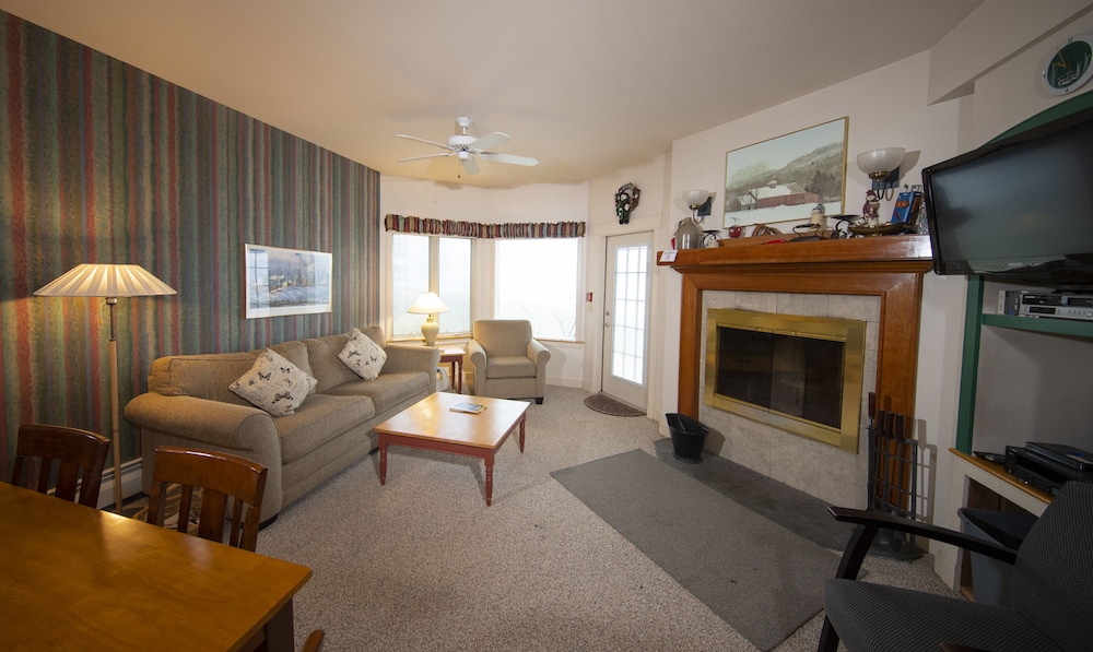 Solitude Village Two Bedroom Suite Mountainside