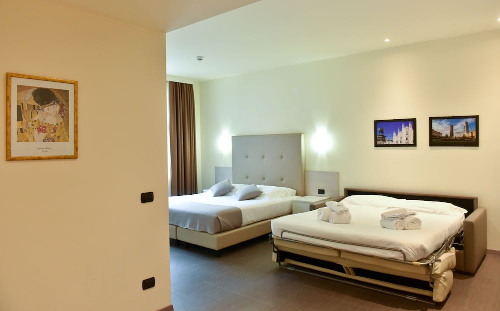 Classic Quadruple Room photo 3