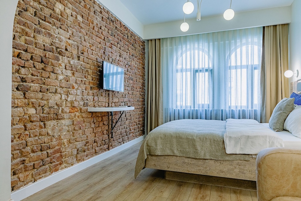 Executive Suite photo 2