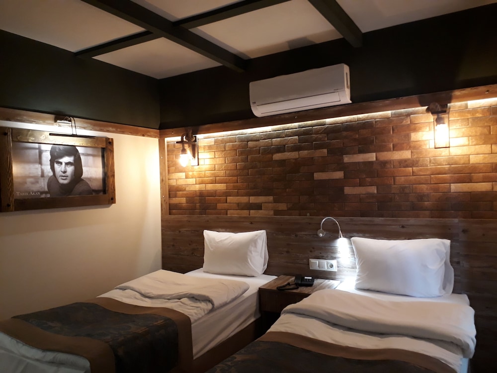 Family Double or Twin Room photo 1
