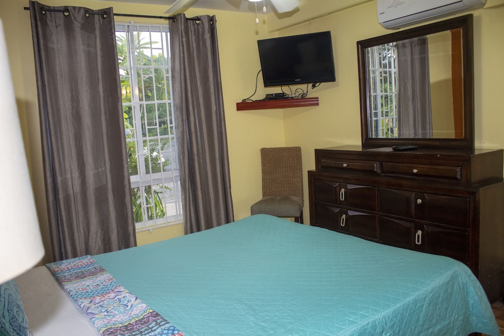 Fabulous 1 Bedroom Oceanview