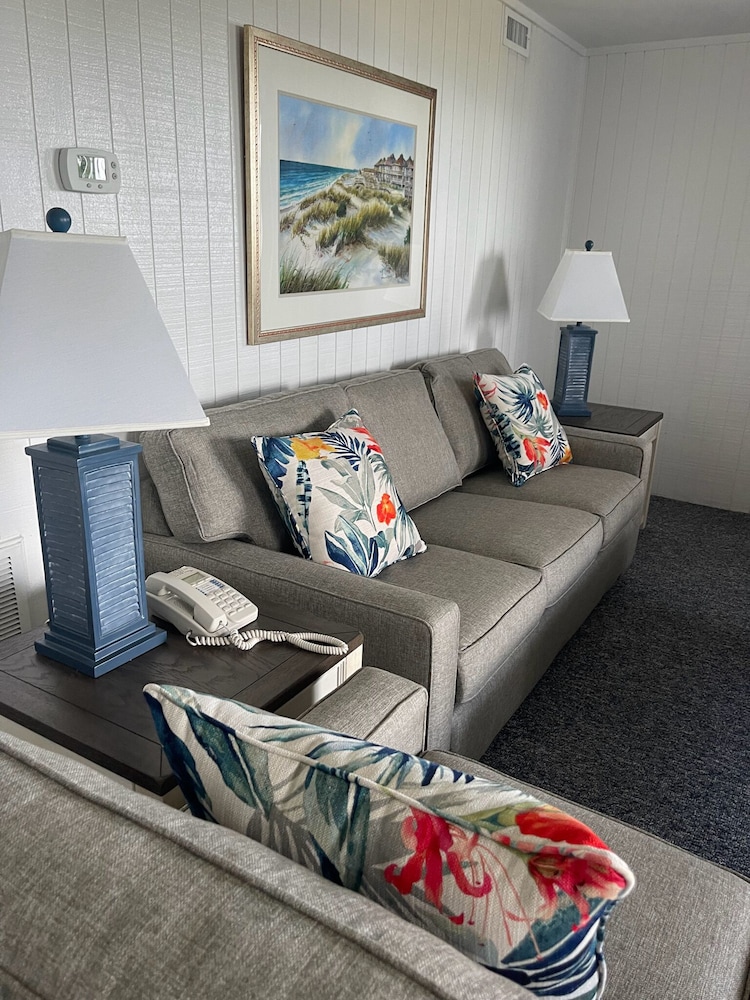 Family Condo, 1 Queen Bed with Sofa bed
