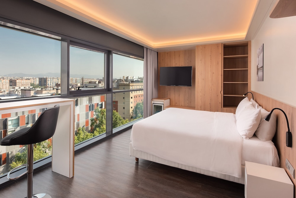 Executive Room, 1 King Bed, Corner