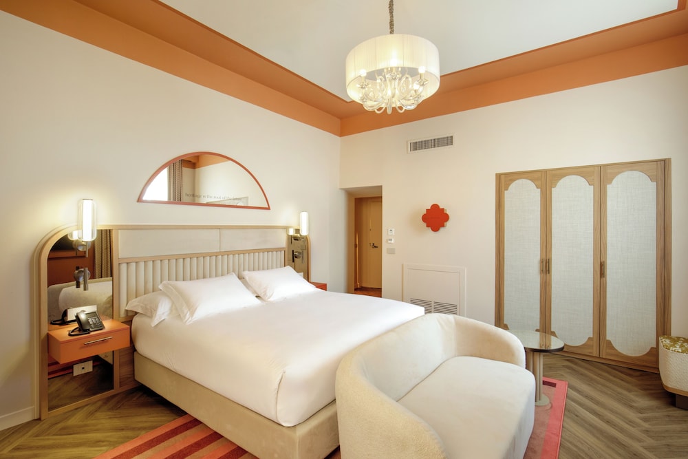 Superior Room, 1 King Bed