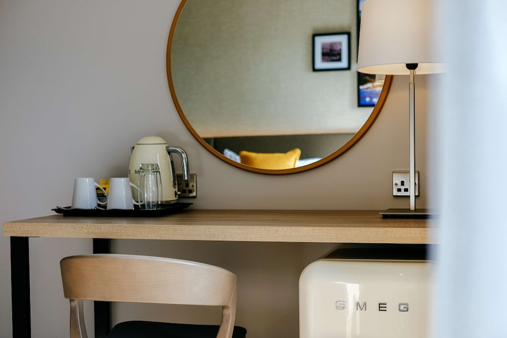 Twin Room, 2 Twin Beds, Lagoon View photo 3