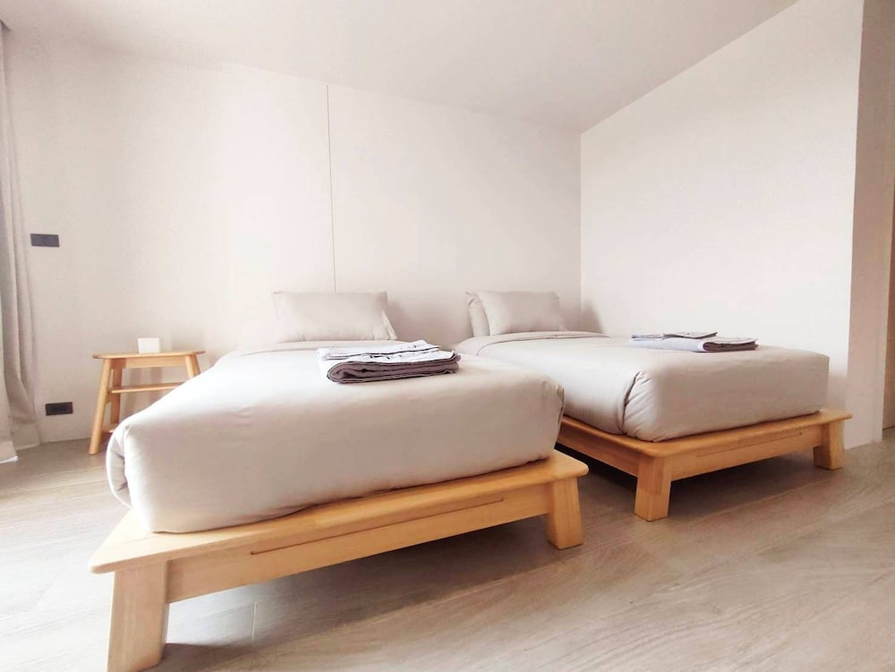 Superior Twin Room - Photo 7