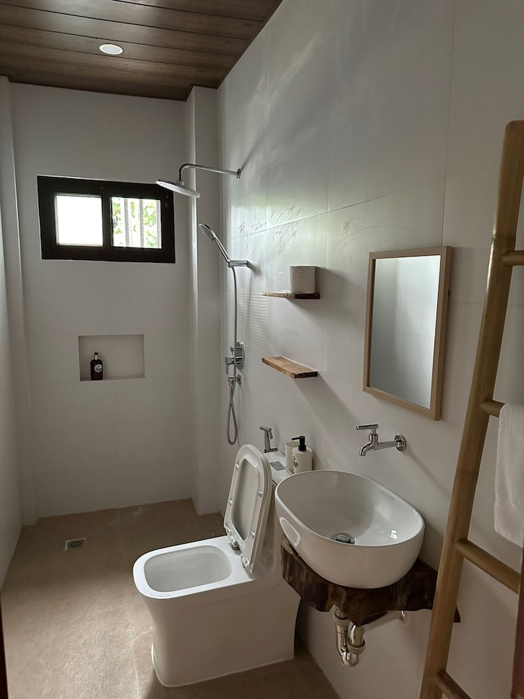 Deluxe Twin Room - Photo 3