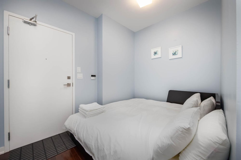 Family Suite, 3 Bedrooms, 2 Bathrooms, City View
