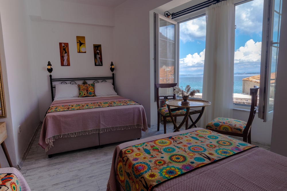 Family Room, Sea View