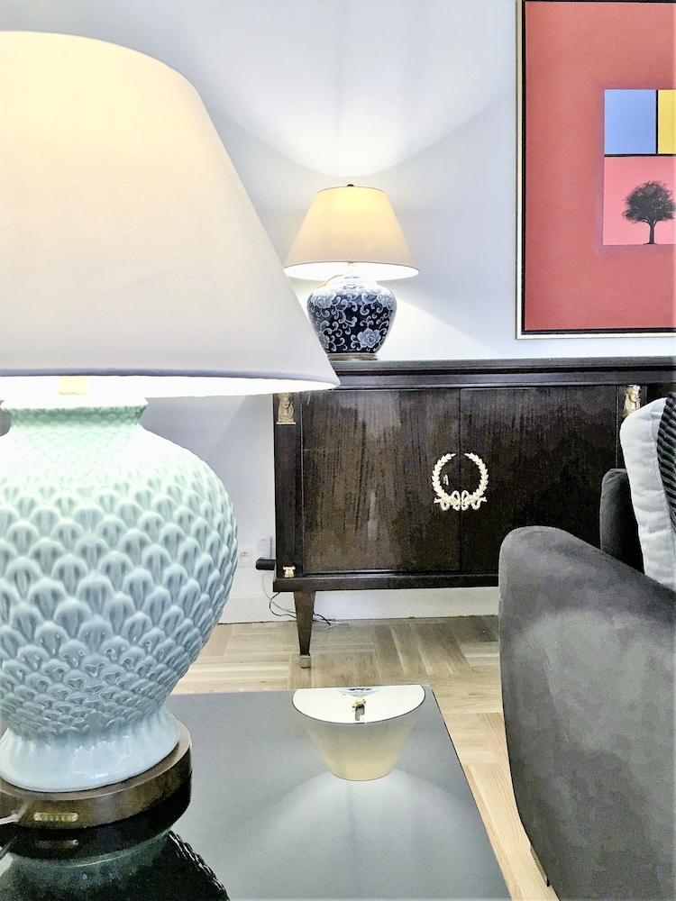 Two - Bedroom Suite (Piwna street, Patio view, 90 m2)