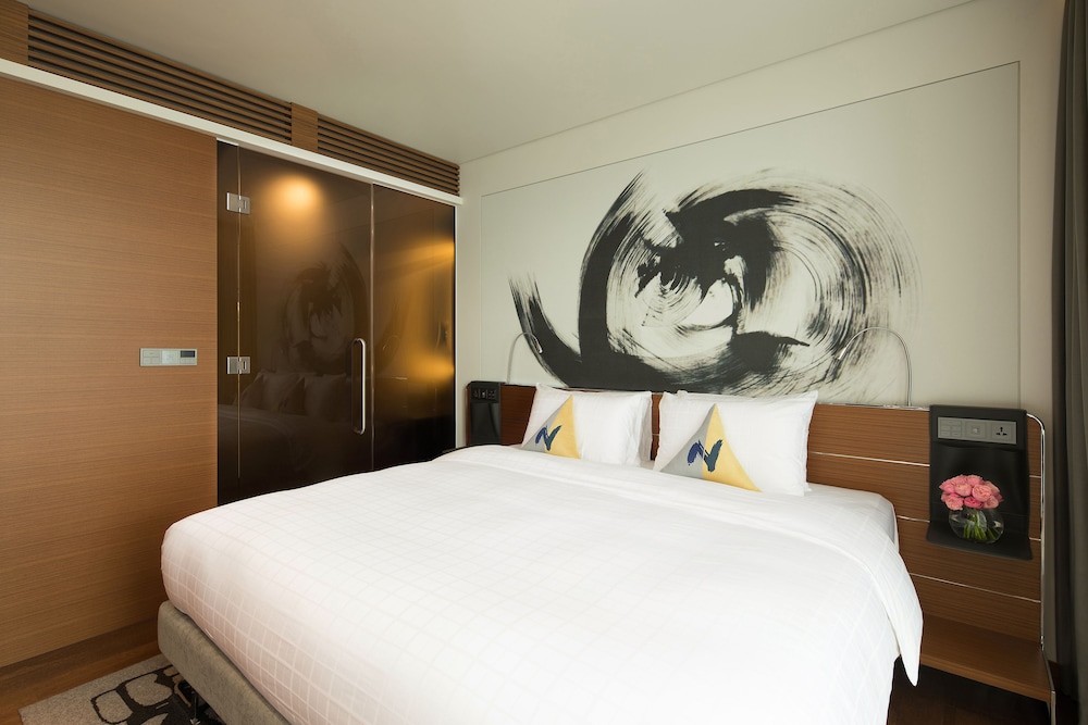 Studio, 1 King Bed (Residence)