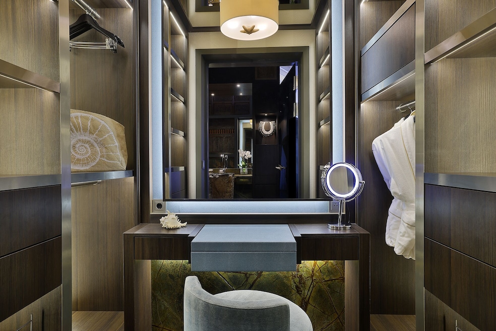 Beachfront Suite, Private Pool