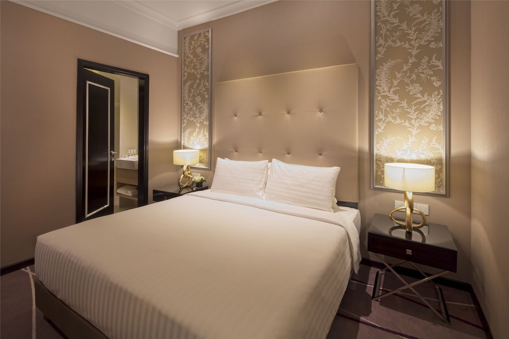 Business Double or Twin Room, No Windows